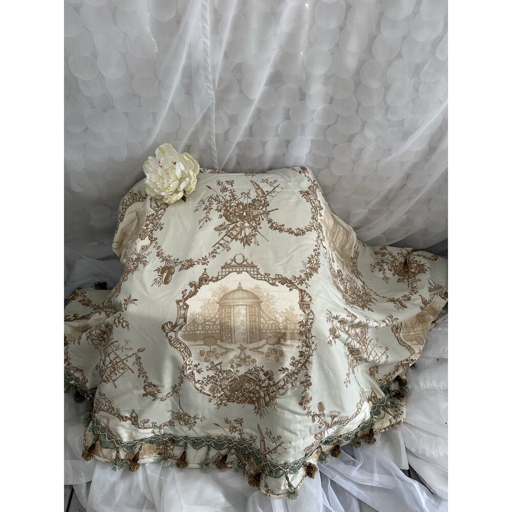Designers TOILE Foyer tablecloth Round Blue Cream Round French Country Custom 89